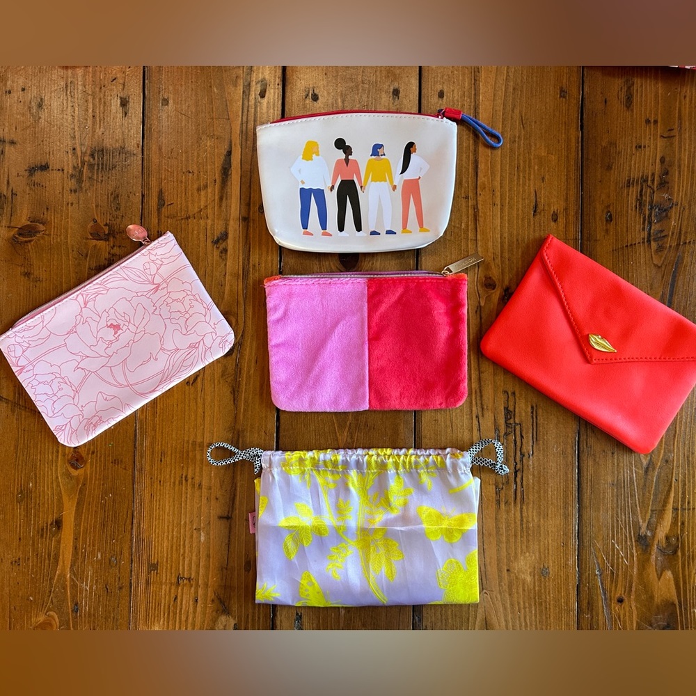 Ipsy makeup bags